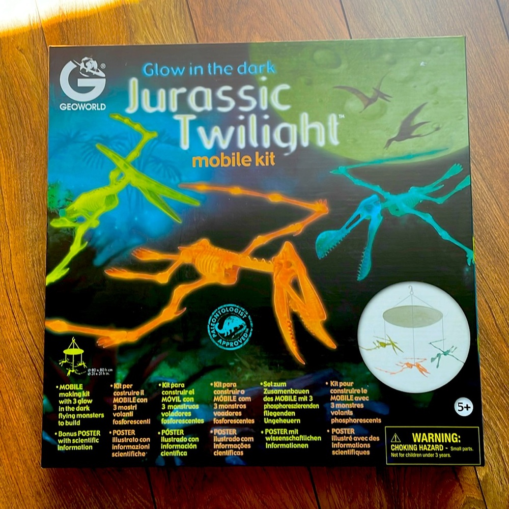 Jurassic Twilight Mobile Kit. Dinosaurs!